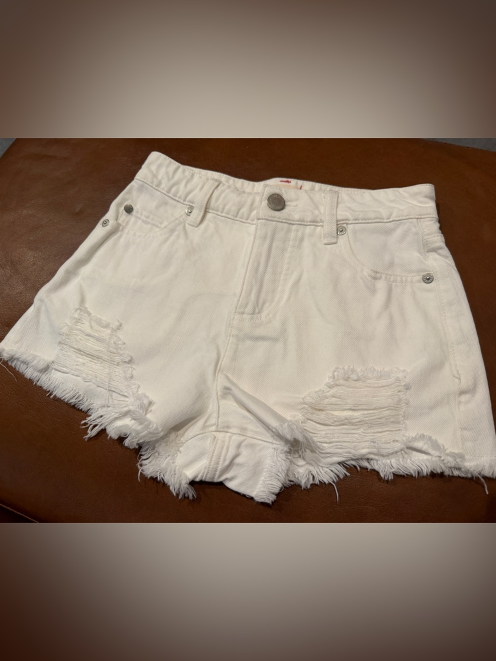 Sz 24 Alice + Olivia White Frayed Hem Distressed Denim Shorts